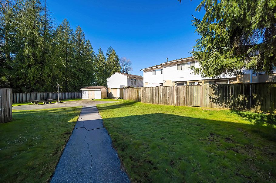 6866 Arlington Street Vancouver, BC - 20