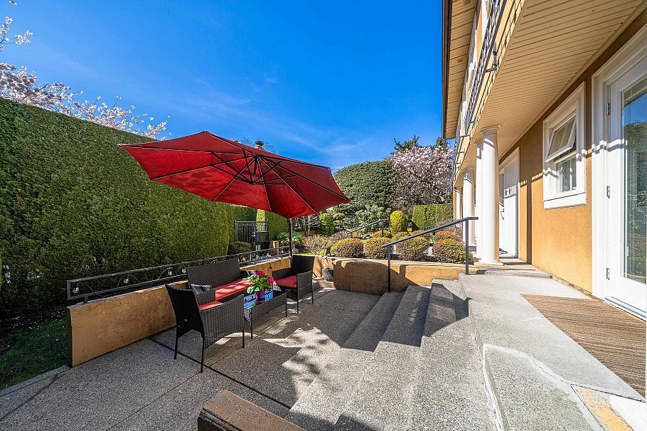 4049 W 27th Avenue Vancouver, BC - 32