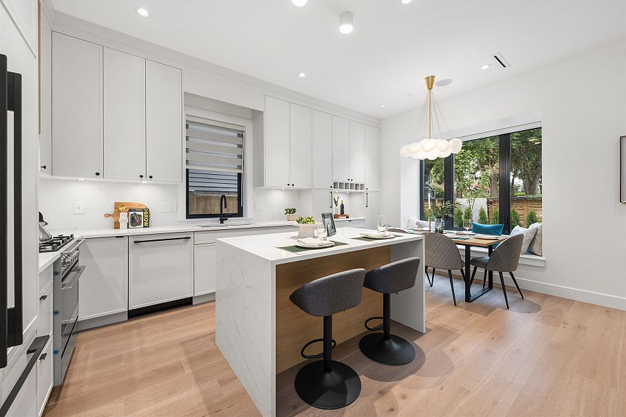 1 878 E 37 Avenue Vancouver, BC - 13