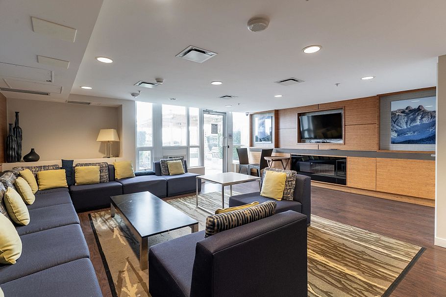 319 135 E 17th Street North Vancouver, BC - 29