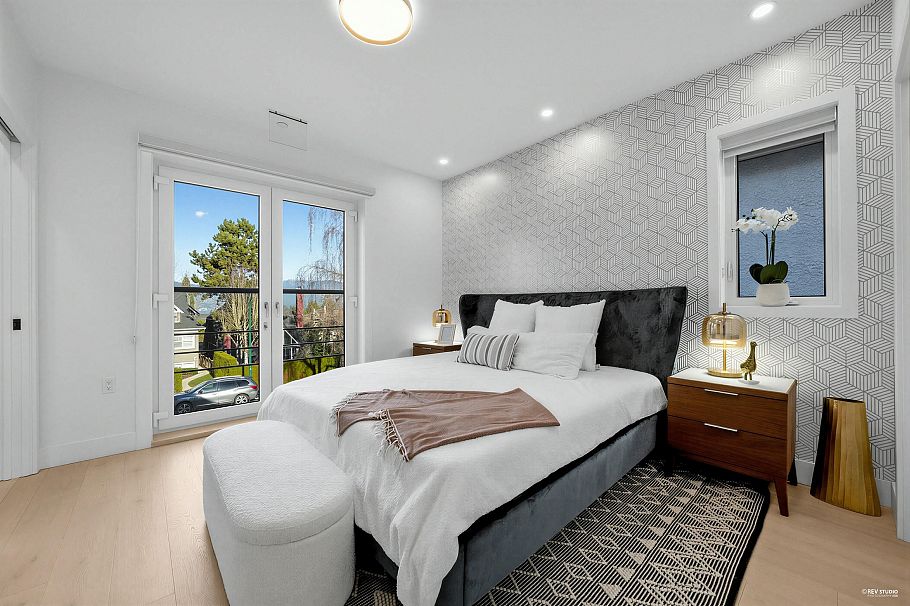 3172 W 26th Avenue Vancouver, BC - 22