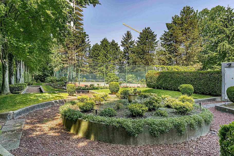 1106 4350 Beresford Street Burnaby, BC - 35