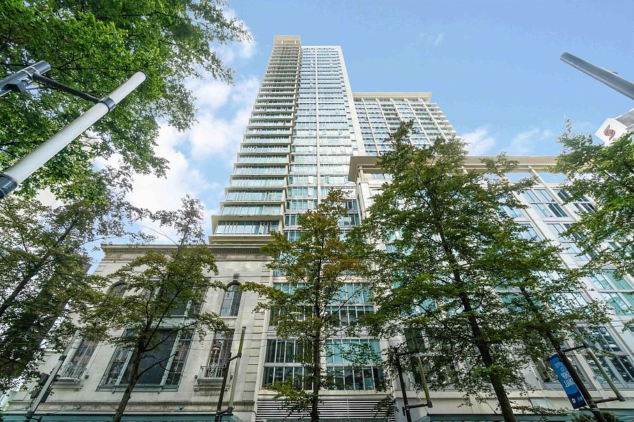 1311 610 Granville Street Vancouver, BC - 9