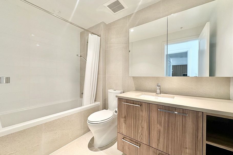 1005 3280 Corvette Way Richmond, BC - 7