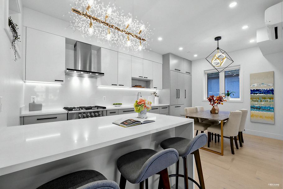 3172 W 26th Avenue Vancouver, BC - 7