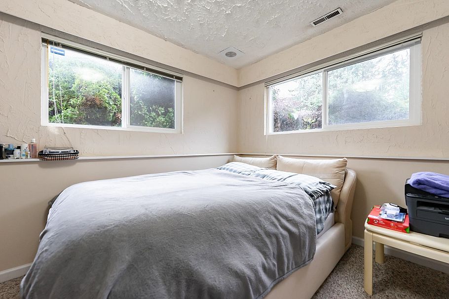 2075 Rufus Drive North Vancouver, BC - 34