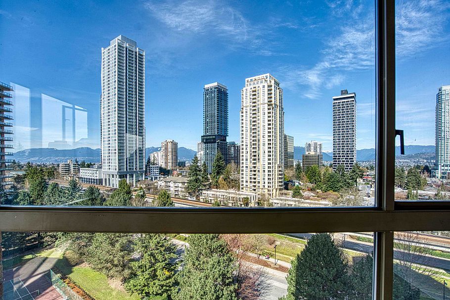 1106 4350 Beresford Street Burnaby, BC - 9