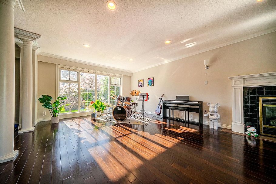 4049 W 27th Avenue Vancouver, BC - 8