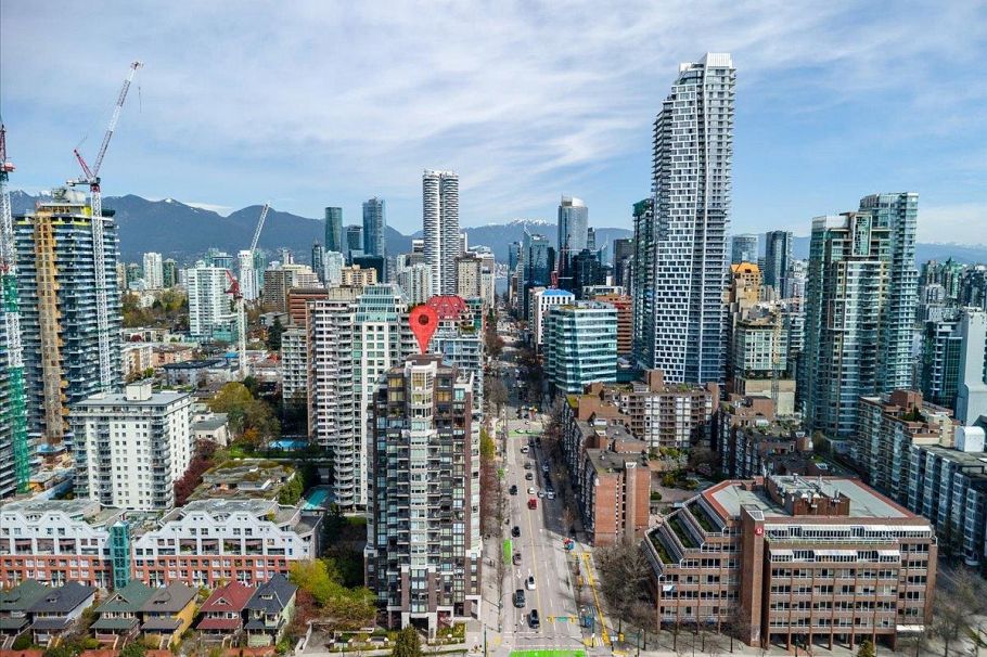 1107 1003 Pacific Street Vancouver, BC - 3