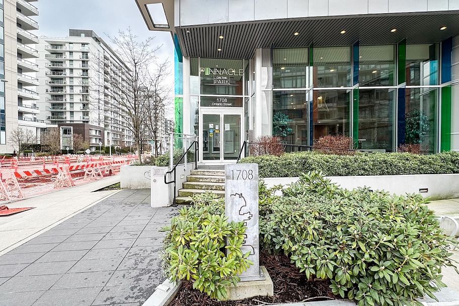 1002 1708 Ontario Street Vancouver, BC - 24