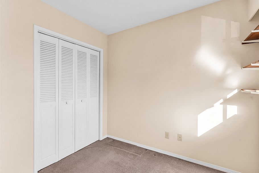 1110 Lodge Road North Vancouver, BC - 20