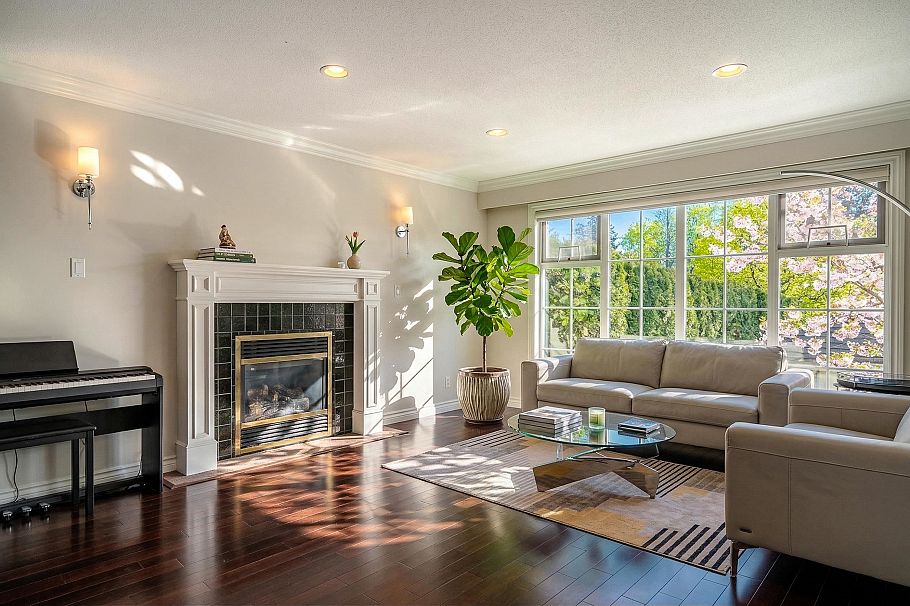 4049 W 27th Avenue Vancouver, BC - 6