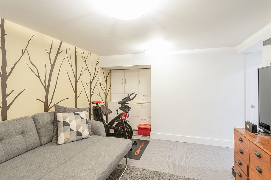 4219 Graveley Street Burnaby, BC - 23