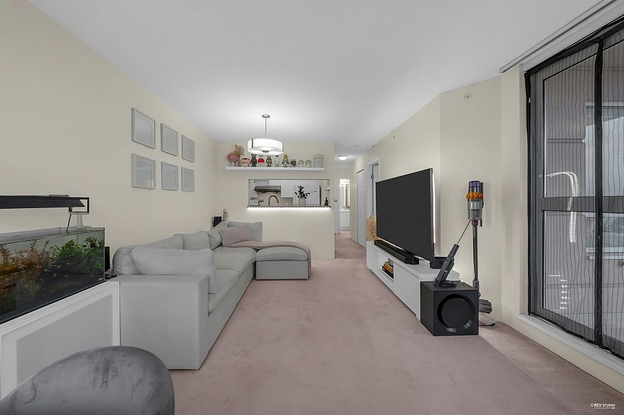 1408 5189 Gaston Street Vancouver, BC - 16