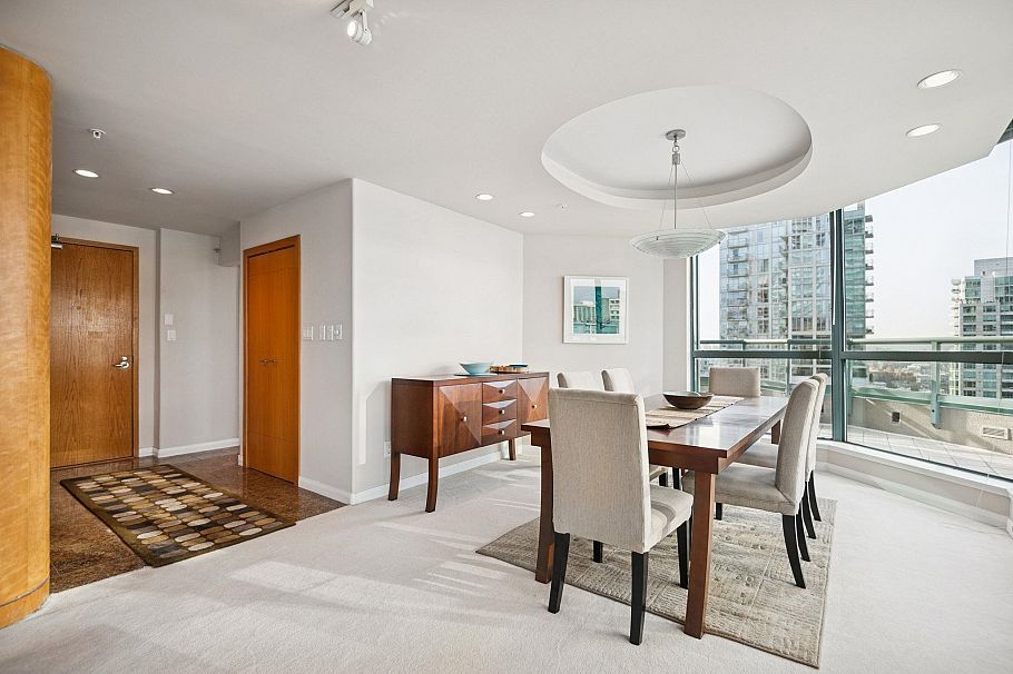 PH 3-4 1383 Howe Street Vancouver, BC - 6