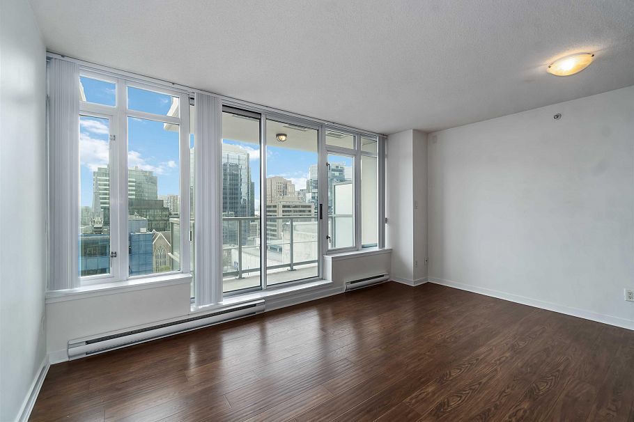 1311 610 Granville Street Vancouver, BC - 25