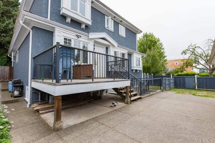 1505 W 62nd Avenue Vancouver, BC - 11
