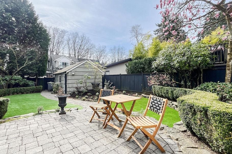 4058 W 31st Avenue Vancouver, BC - 39