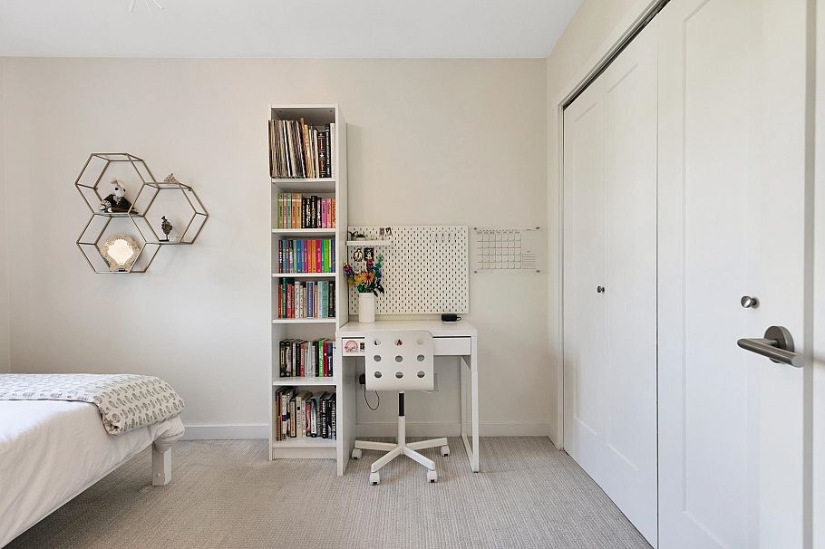 796 W 15th Avenue Vancouver, BC - 26