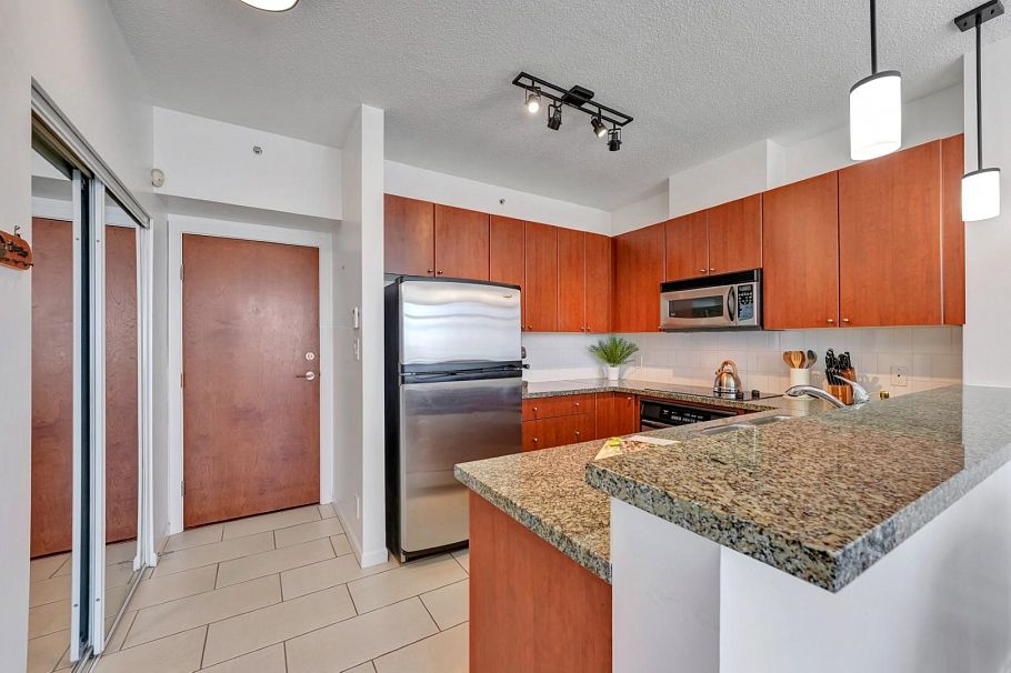 1105 4132 Halifax Street Burnaby, BC - 5