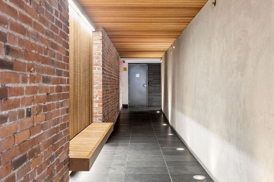 310 53 W Hastings Street Vancouver, BC - 31