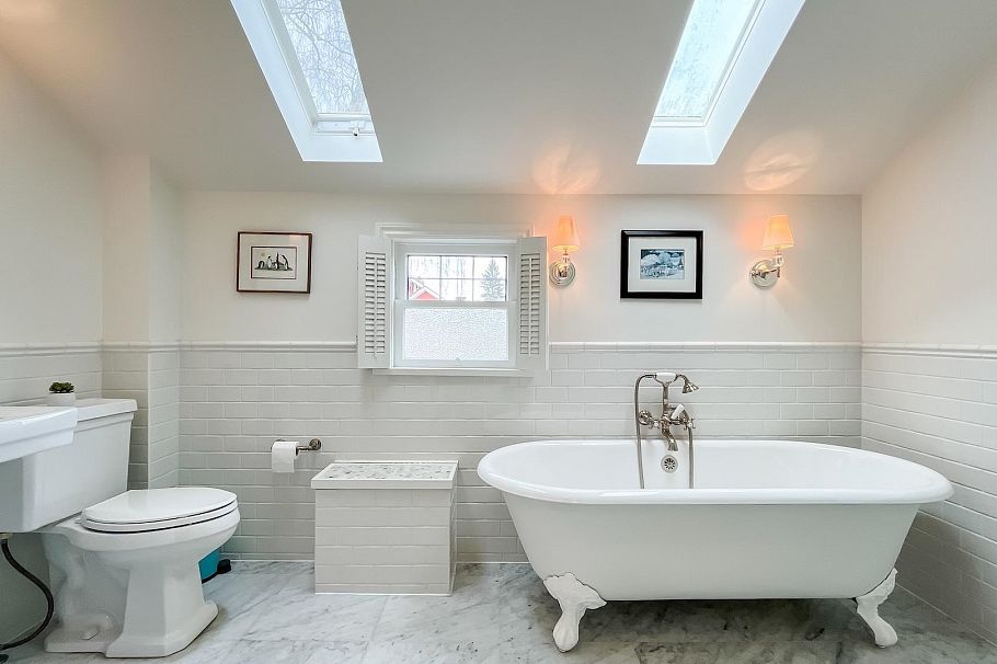 4058 W 31st Avenue Vancouver, BC - 31