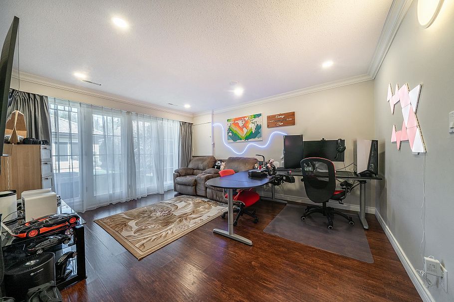 4049 W 27th Avenue Vancouver, BC - 22