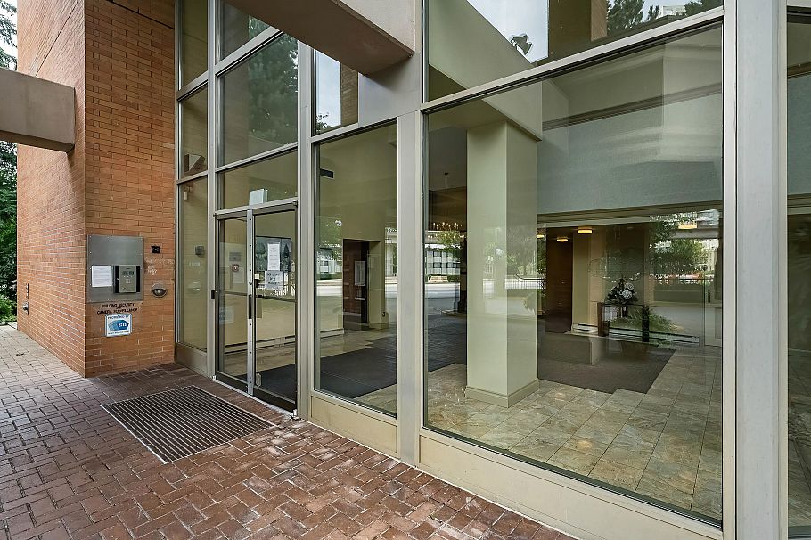 1106 4350 Beresford Street Burnaby, BC - 4