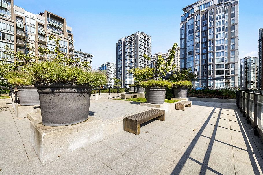 507 1088 Richards Street Vancouver, BC - 31