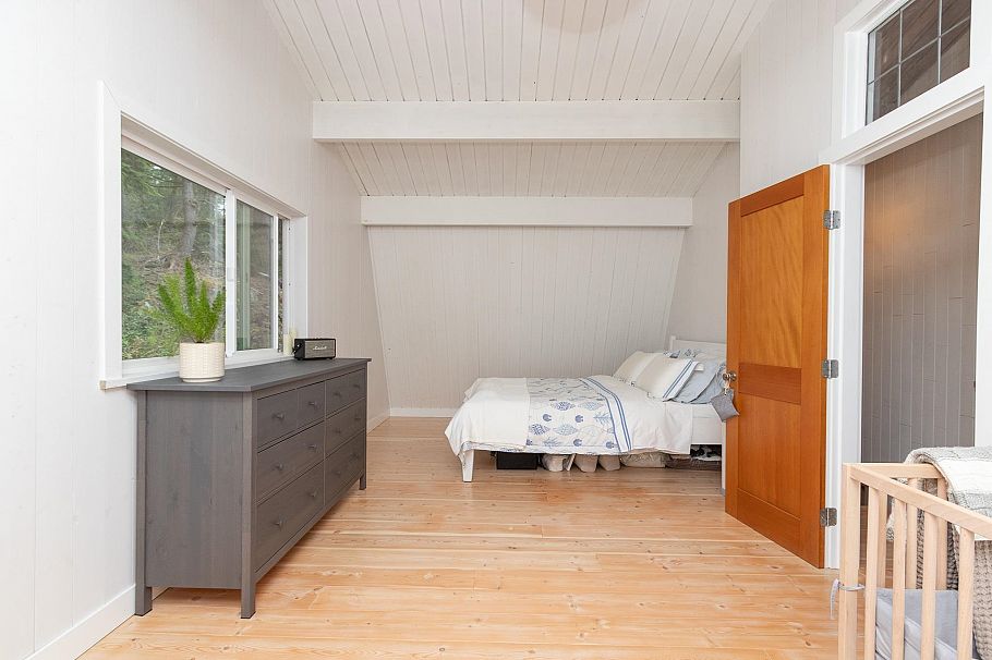 2937 Panorama Drive North Vancouver, BC - 15