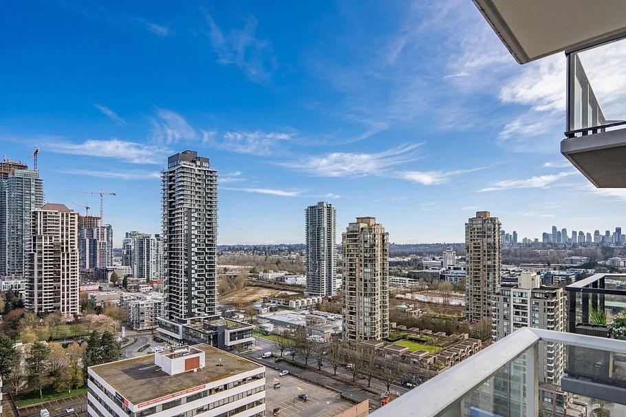 2009 4168 Lougheed Highway Burnaby, BC - 30