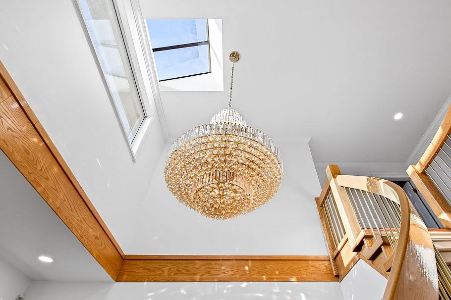 1369 W 55th Avenue Vancouver, BC - 14