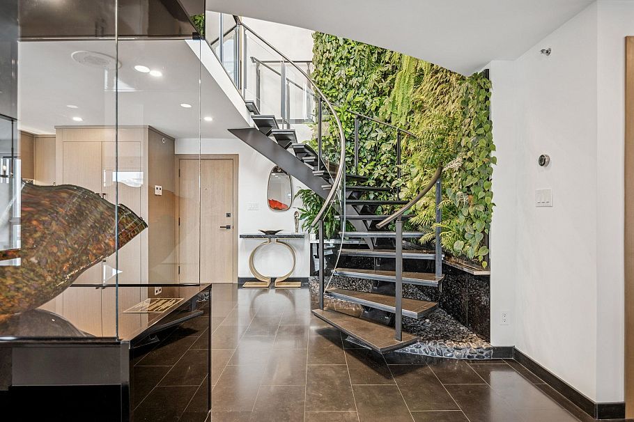 1503/04 283 Davie Street Vancouver, BC - 9