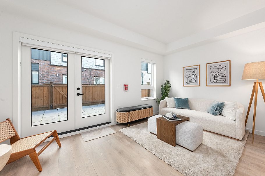 135 535 E 2nd Street North Vancouver, BC - 3