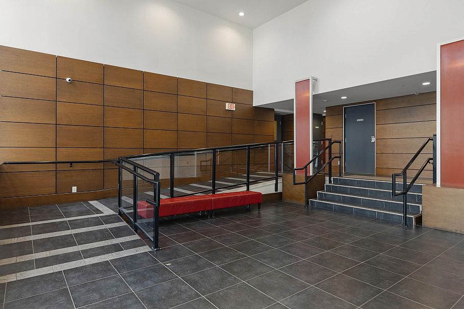 706 1650 W 7th Avenue Vancouver, BC - 37