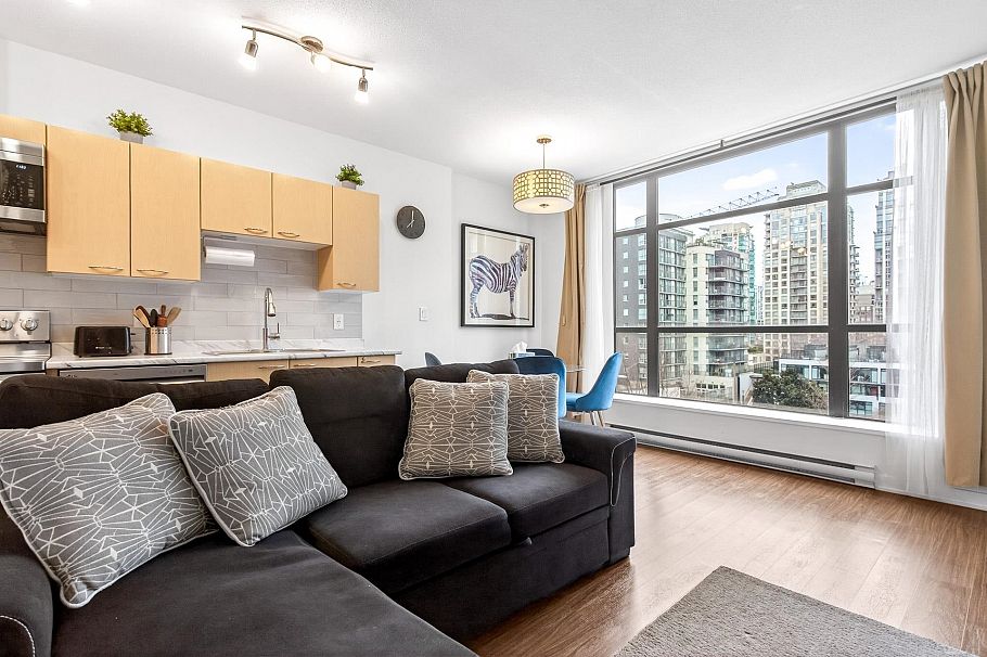 507 1249 Granville Street Vancouver, BC - 8