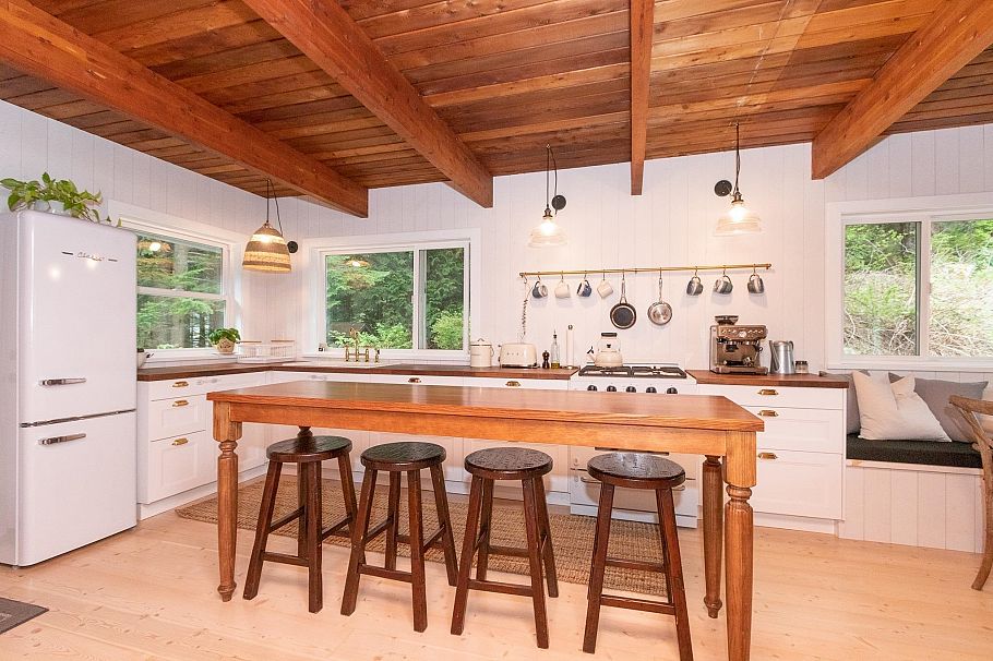 2937 Panorama Drive North Vancouver, BC - 8