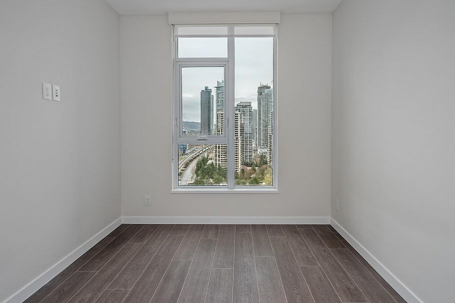 2009 4168 Lougheed Highway Burnaby, BC - 22