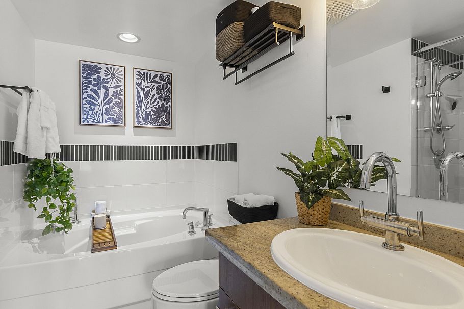 706 1650 W 7th Avenue Vancouver, BC - 30