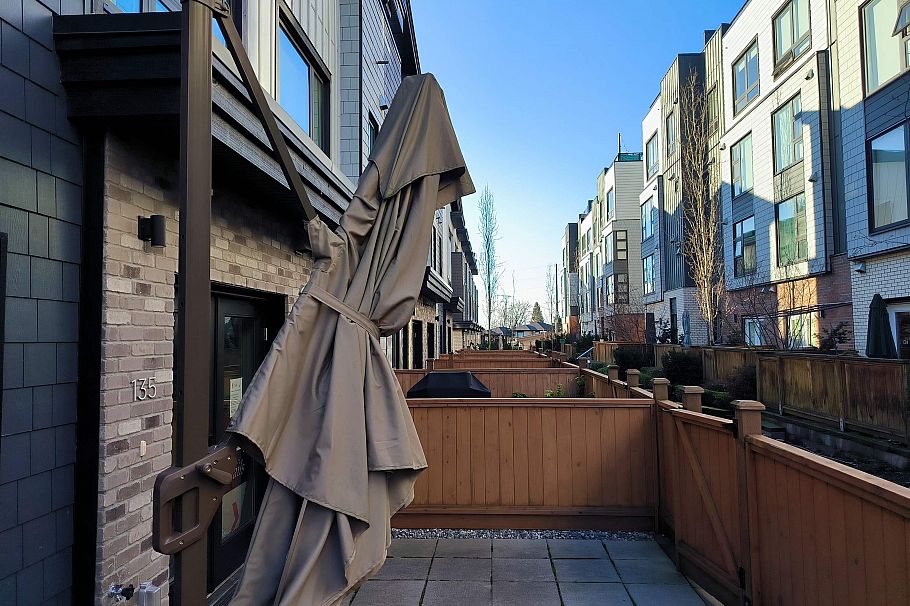 135 535 E 2nd Street North Vancouver, BC - 22