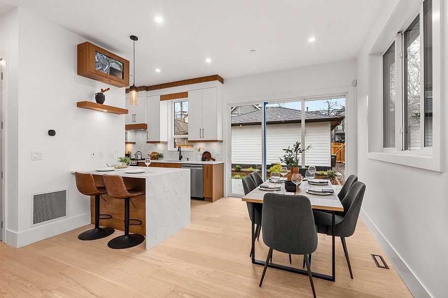 2 1822 E 14th Avenue Vancouver, BC - 2