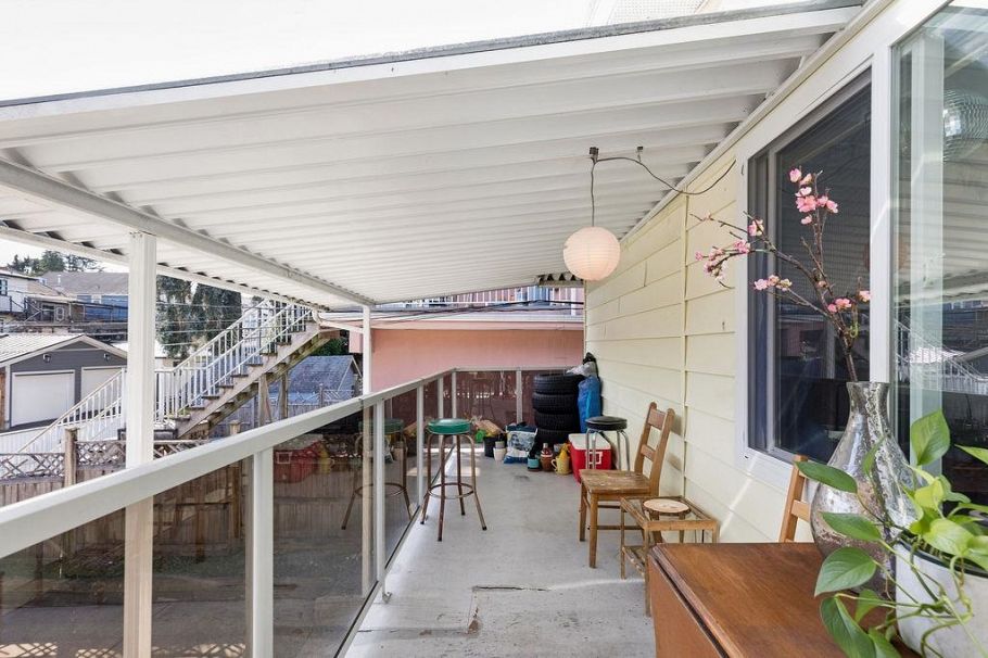 3708 Dumfries Street Vancouver, BC - 12