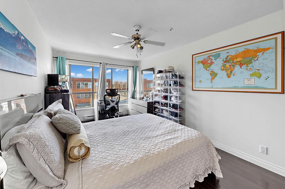 PH05 223 Mountain Highway North Vancouver, BC - 24