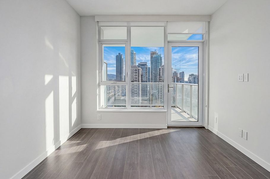 2009 4168 Lougheed Highway Burnaby, BC - 4