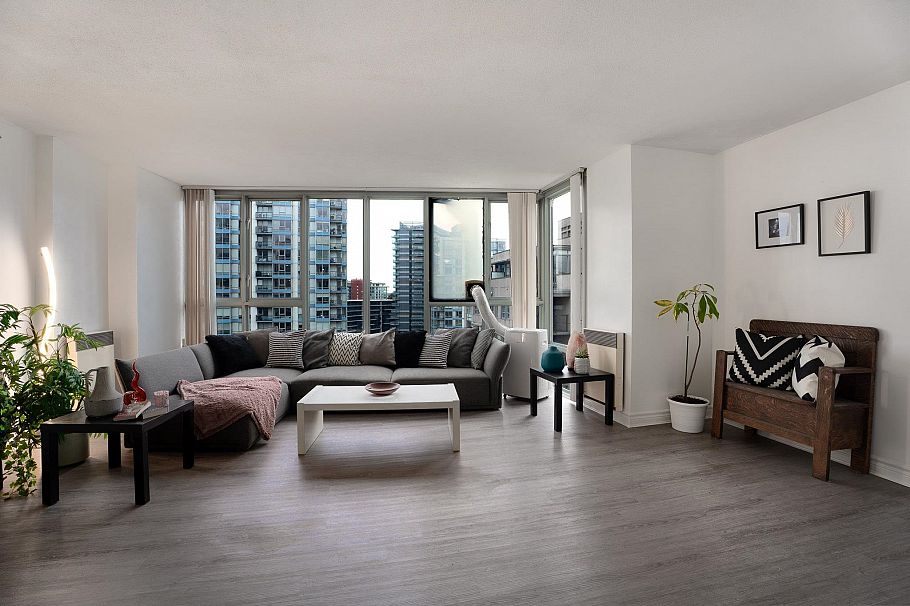 2102 930 Cambie Street Vancouver, BC - 2