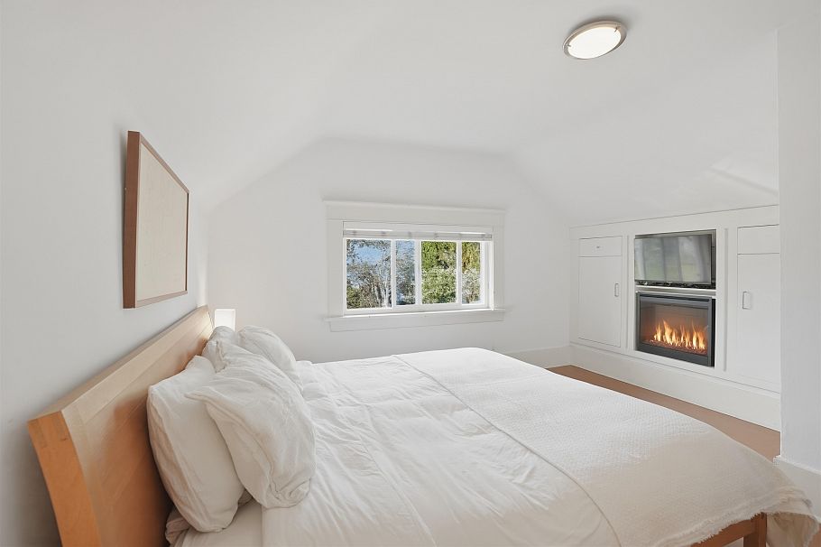 3350 W 3rd Avenue Vancouver, BC - 14