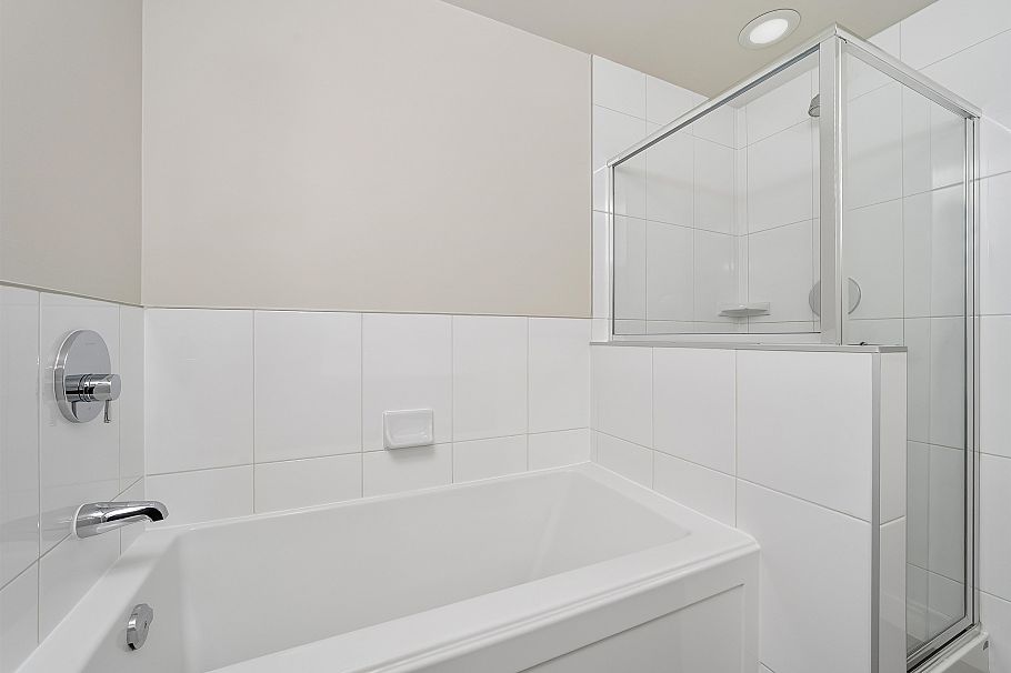 2389 Scotia Street Vancouver, BC - 16