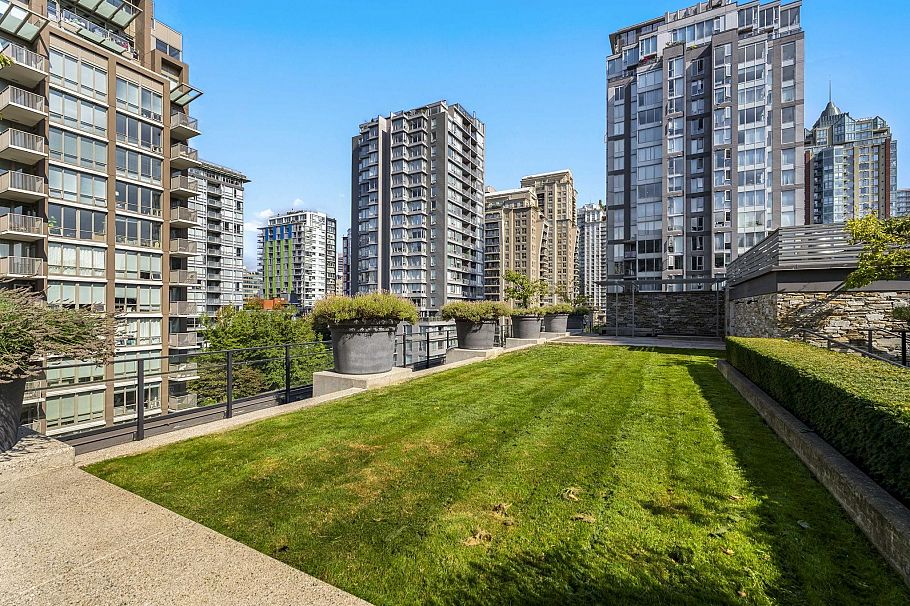 507 1088 Richards Street Vancouver, BC - 30