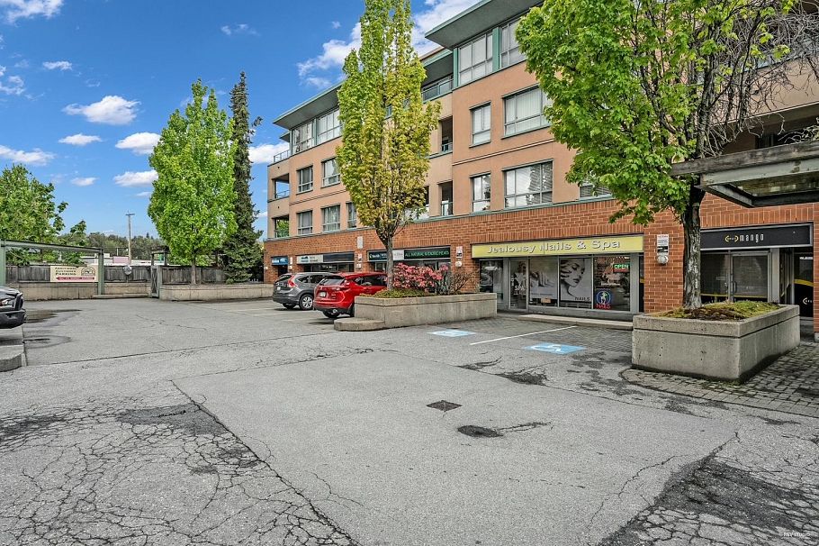 PH05 223 Mountain Highway North Vancouver, BC - 3