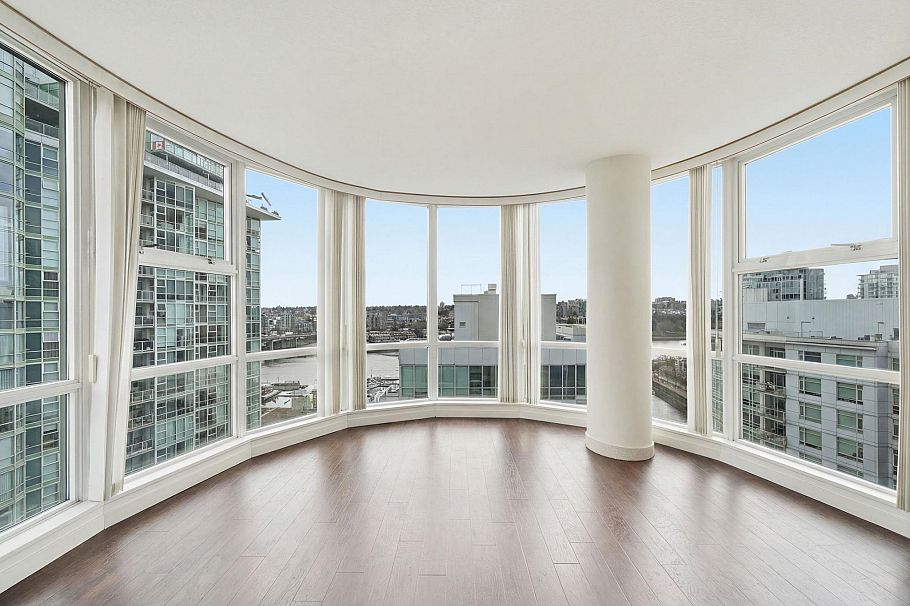 1808 193 Aquarius Mews Vancouver, BC - 27